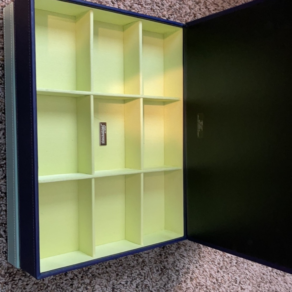 Stackables - Picture 3 of 4